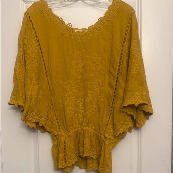 Solitaire Tops - Anthropology Solitaire Embroidered Mustard Top M